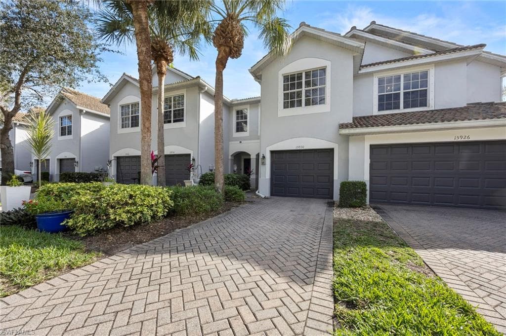 15930 Marcello CIR # 242, NAPLES FL 34110-1