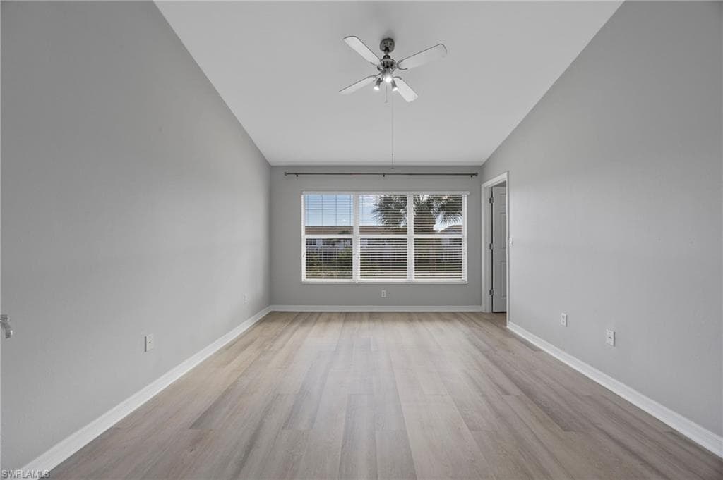 15930 Marcello CIR # 242, NAPLES FL 34110-14