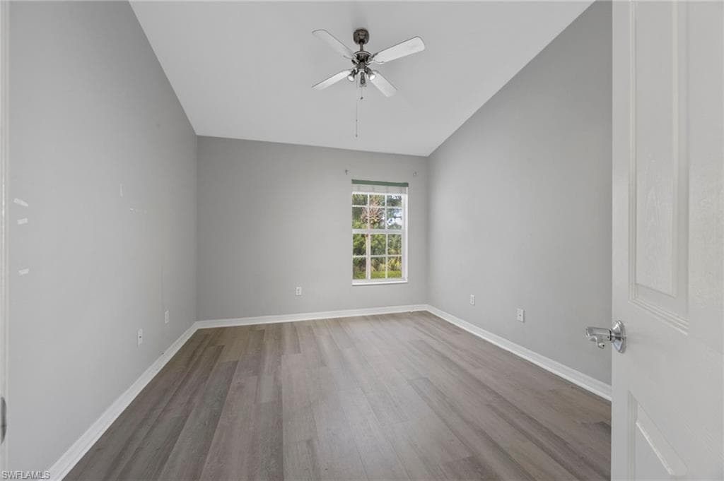 15930 Marcello CIR # 242, NAPLES FL 34110-18