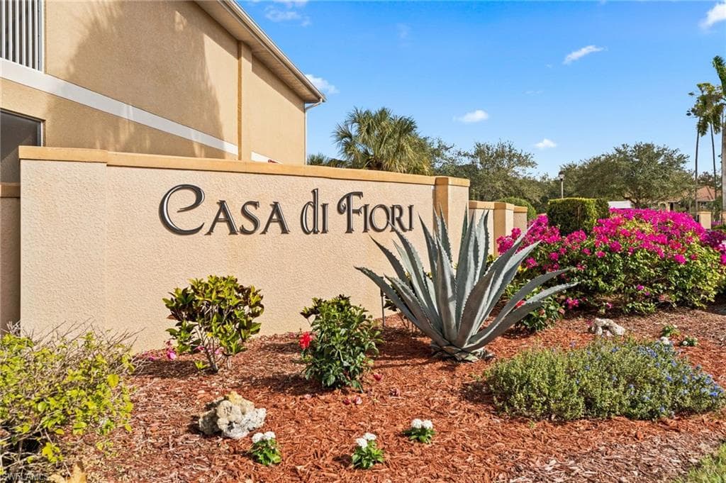 1076 Winding Pines CIR # 101, CAPE CORAL FL 33909-37