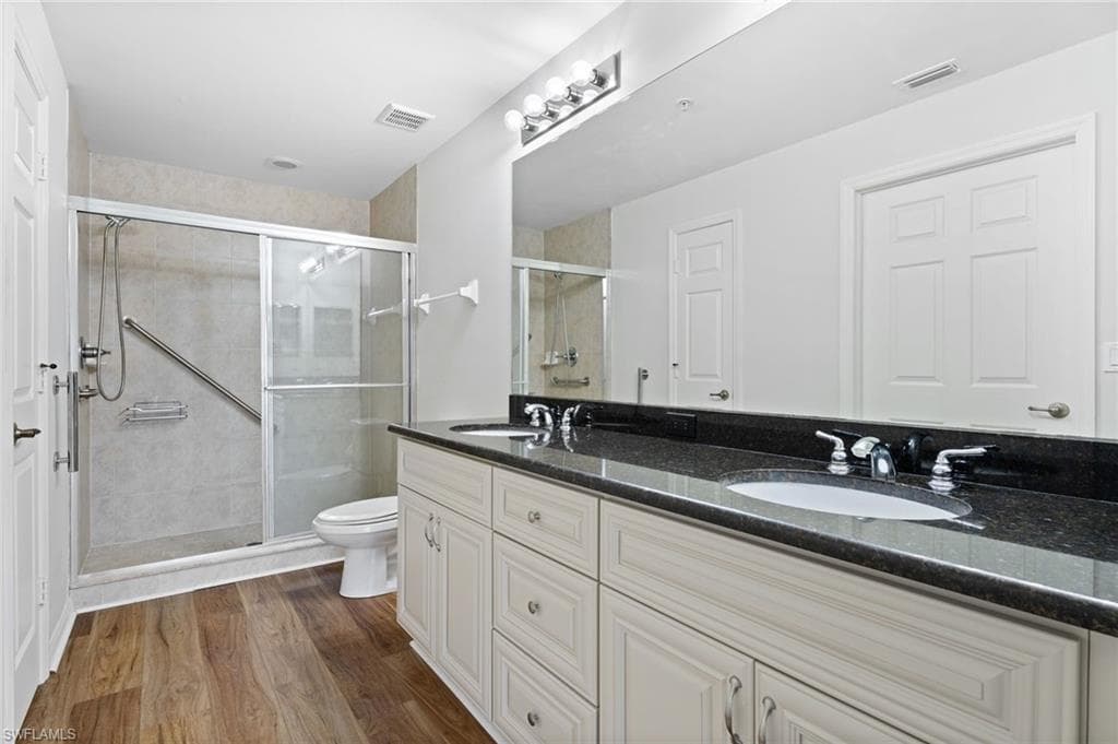 1076 Winding Pines CIR # 101, CAPE CORAL FL 33909-18