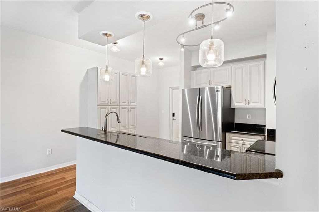 1076 Winding Pines CIR # 101, CAPE CORAL FL 33909-7