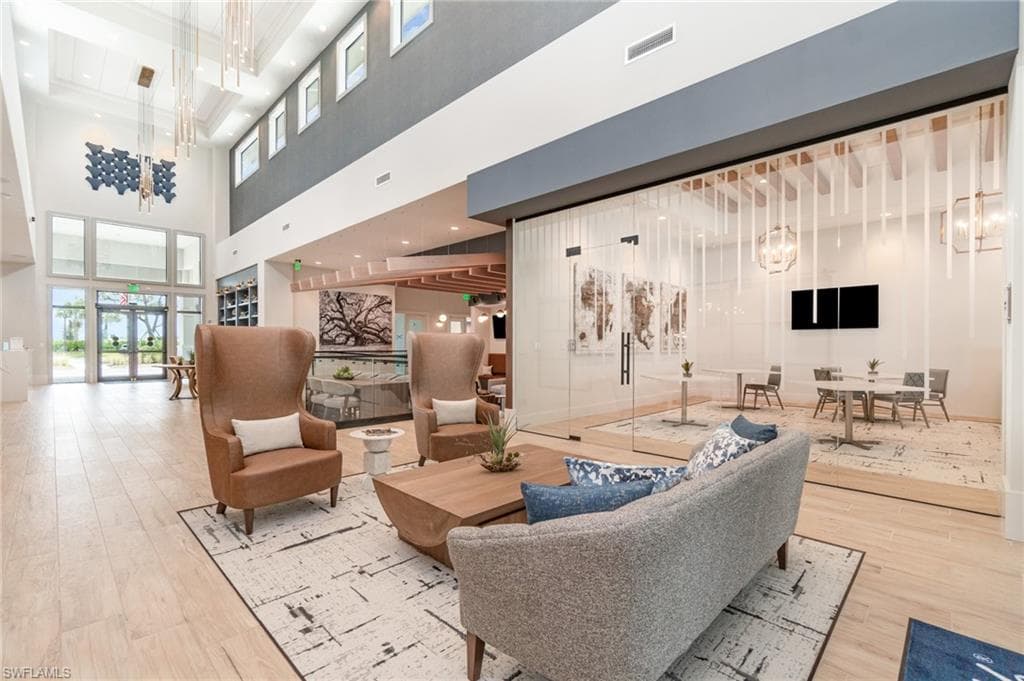 7079 Chapel Creek LN, NORTH FORT MYERS FL 33917-27