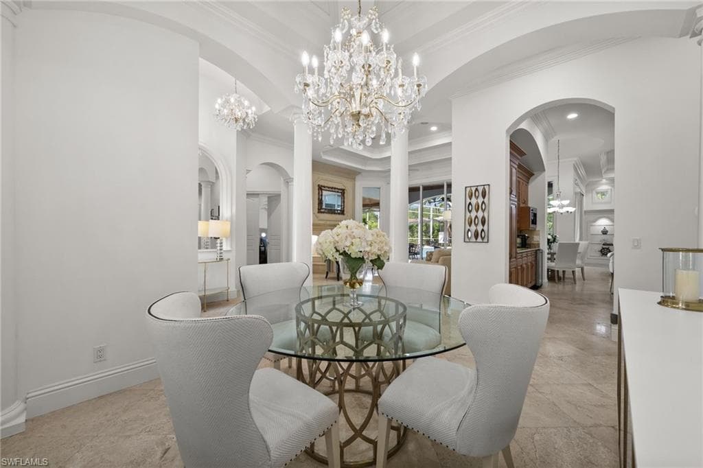 6898 Mill Run CIR, NAPLES FL 34109-9