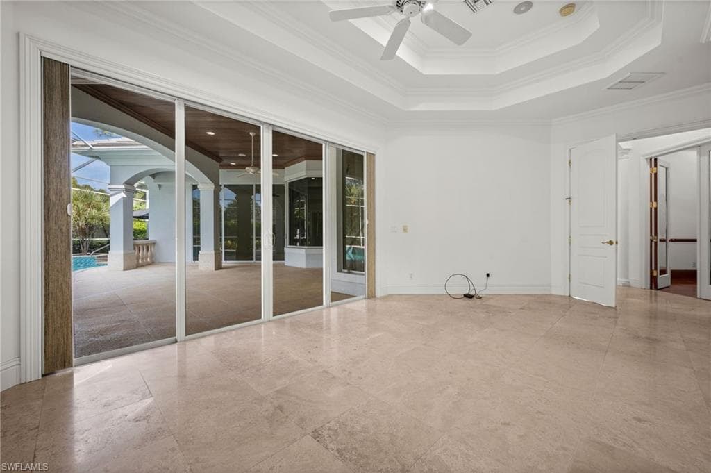 6898 Mill Run CIR, NAPLES FL 34109-17