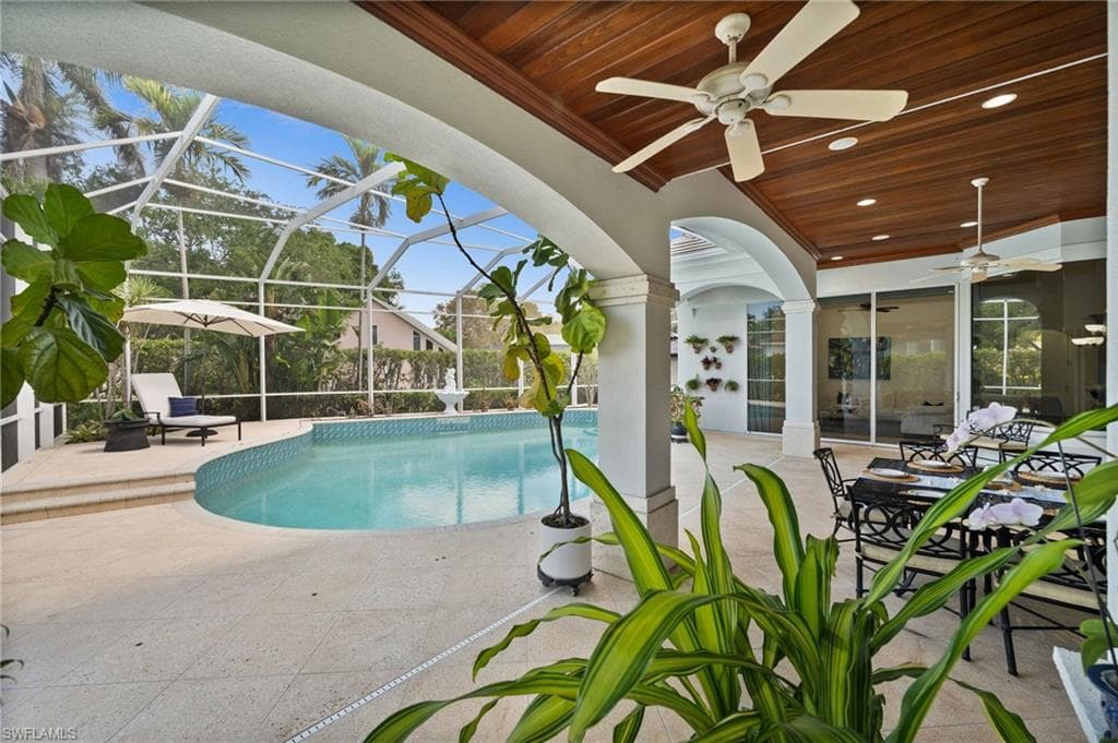6898 Mill Run CIR, NAPLES FL 34109-7