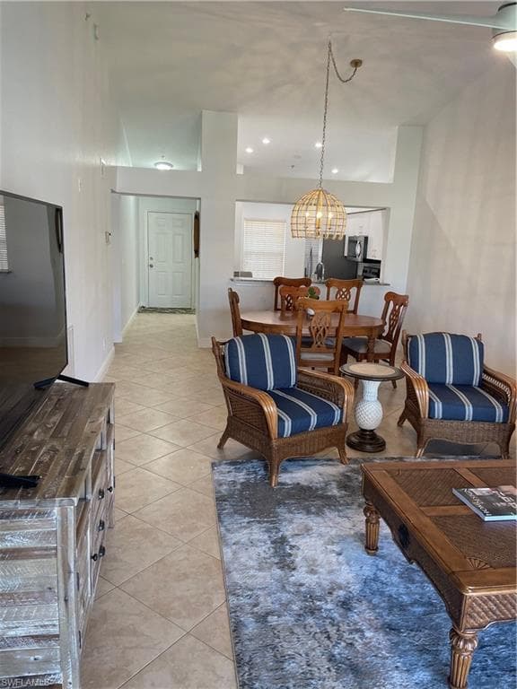 9640 Victoria LN # 305, NAPLES FL 34109-3