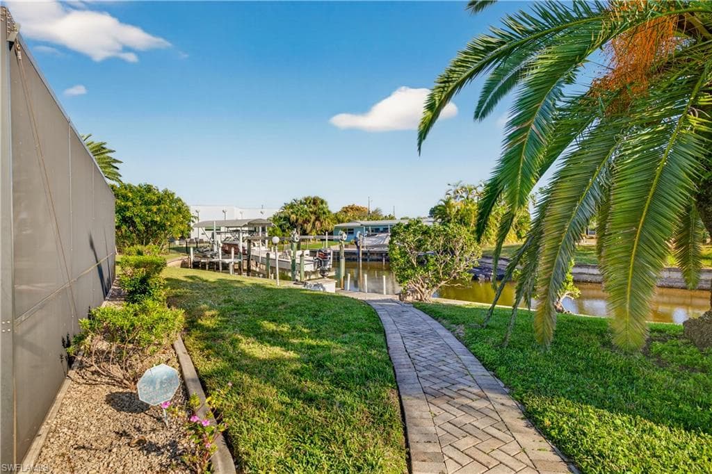 15321 Christine WAY, FORT MYERS FL 33908-32