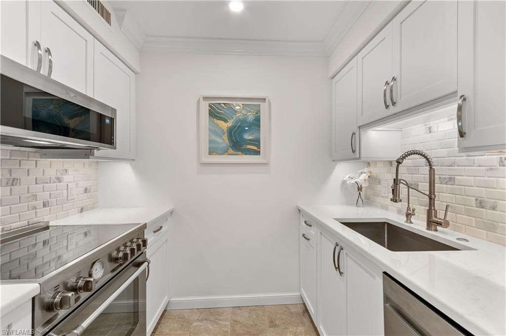 536 12th AVE S # 536, NAPLES FL 34102-6