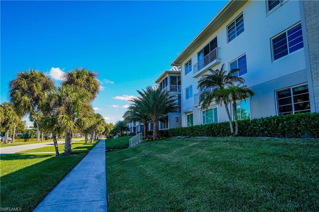 536 12th AVE S # 536, NAPLES FL 34102-28