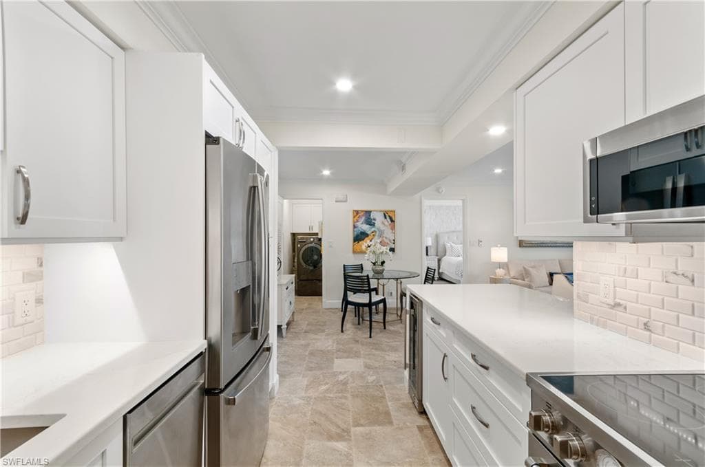 536 12th AVE S # 536, NAPLES FL 34102-7