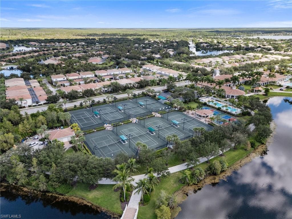28285 Jeneva WAY, BONITA SPRINGS FL 34135-38
