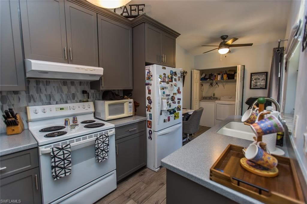 7129 Penner LN # 2, FORT MYERS FL 33907-9