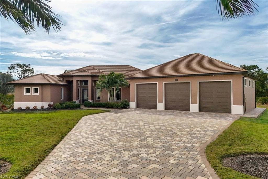 6142 Calusa Ridge TRL, BOKEELIA FL 33922-1