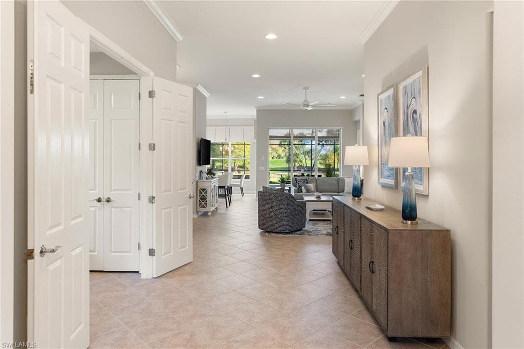 11828 Bramble CT, NAPLES FL 34120-15