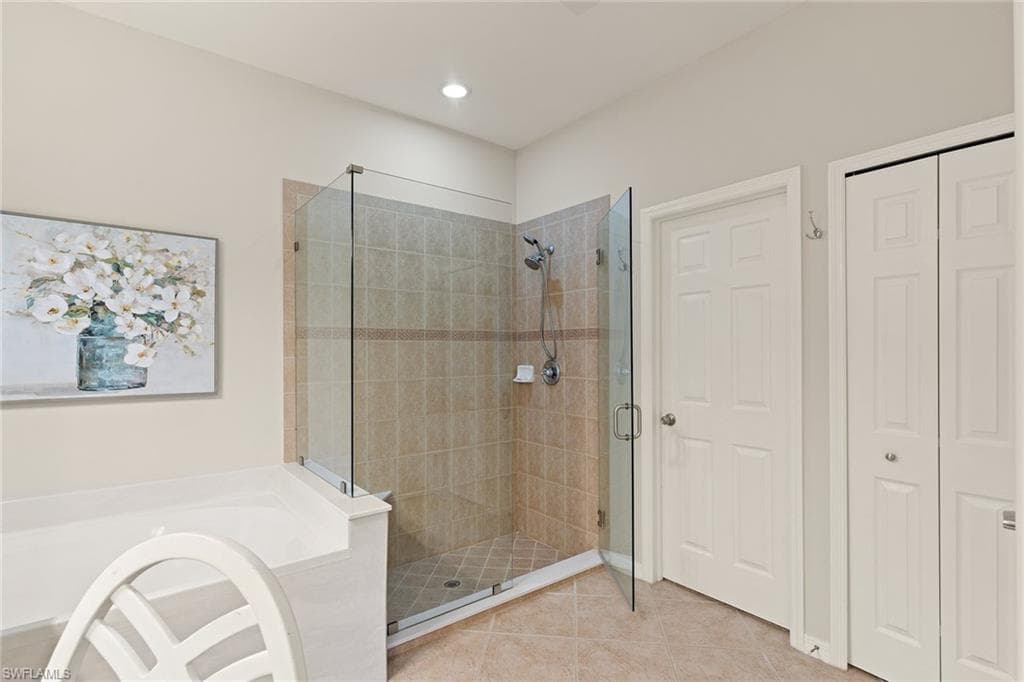 11828 Bramble CT, NAPLES FL 34120-20