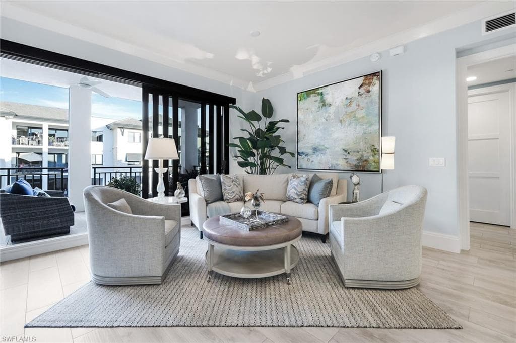 1035 3rd AVE S # 406, NAPLES FL 34102-1