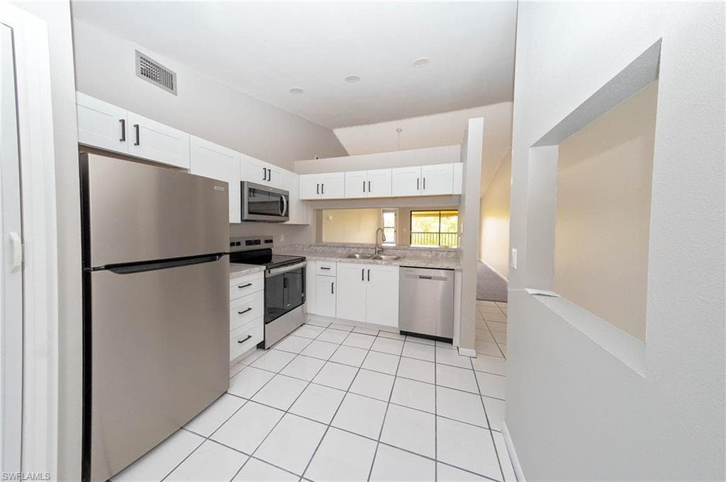 15206 Parkside DR 201-6