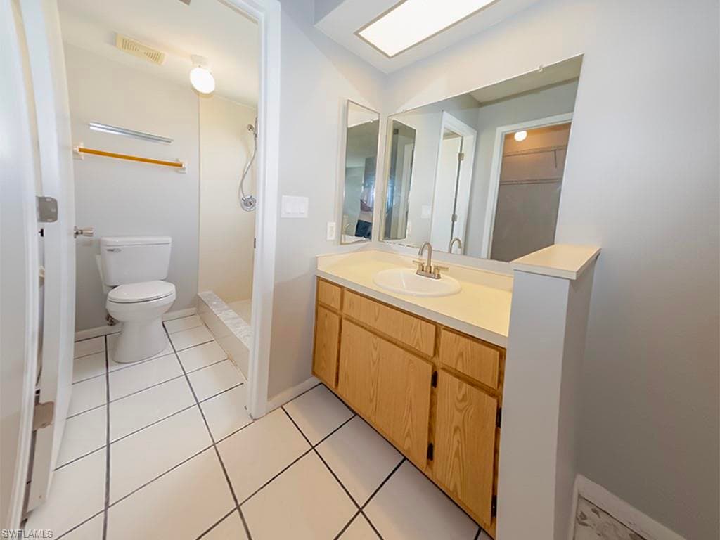 15206 Parkside DR 201-18
