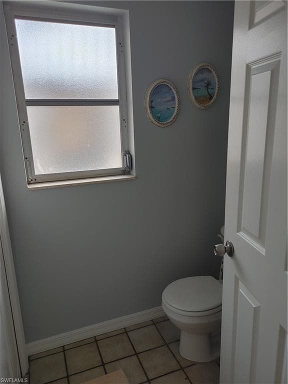 2740 Geary ST, MATLACHA FL 33993-13