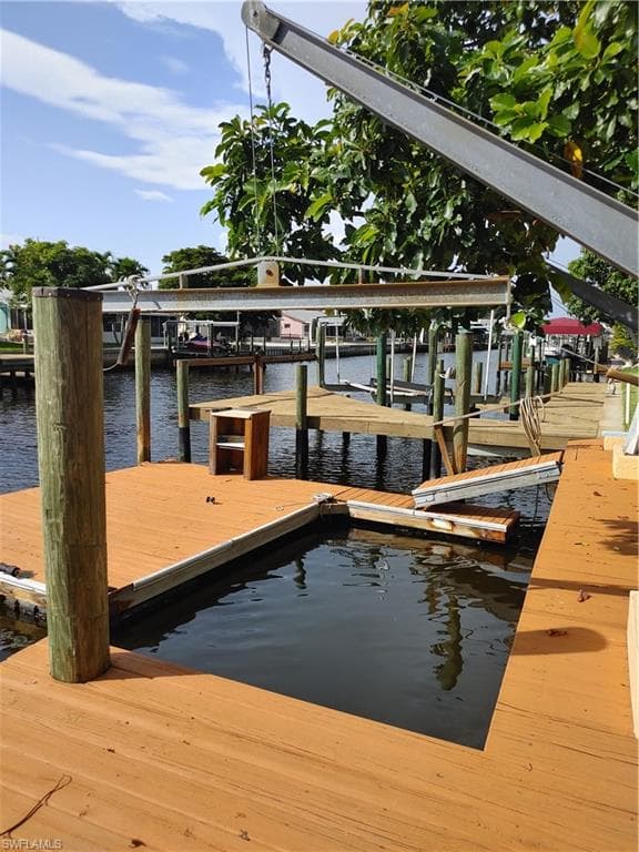 2740 Geary ST, MATLACHA FL 33993-18