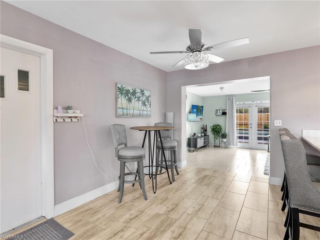 2142 Crystal DR, FORT MYERS FL 33907-10