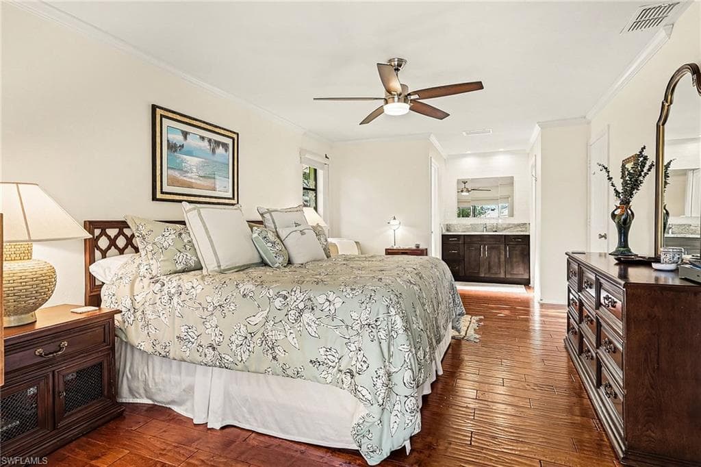 9874 Campbell CIR, NAPLES FL 34109-13