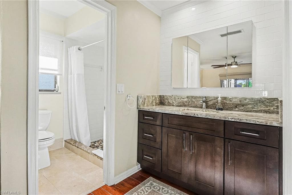 9874 Campbell CIR, NAPLES FL 34109-14