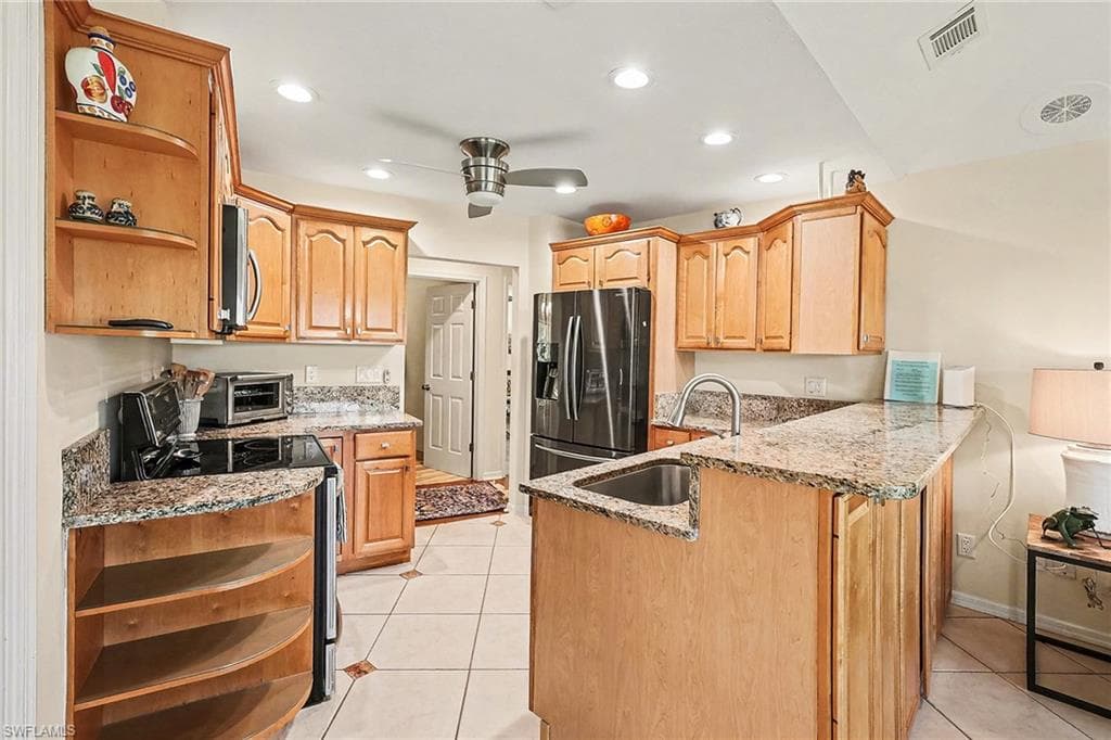 9874 Campbell CIR, NAPLES FL 34109-7