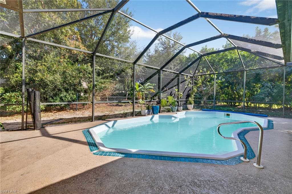 19369 Pine Glen DR, FORT MYERS FL 33967-28