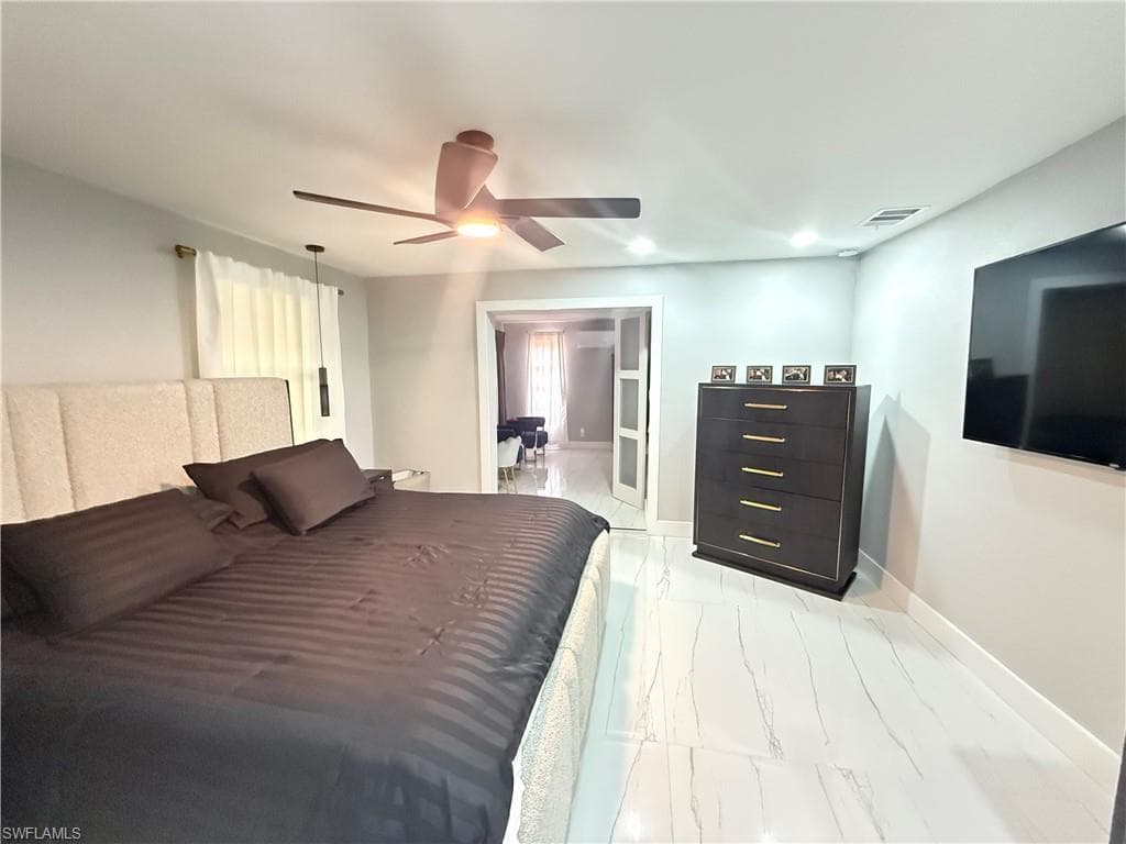 4207 Cindy AVE, NAPLES FL 34112-15