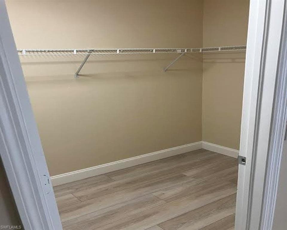 11487 Forest Mere DR, BONITA SPRINGS FL 34135-10