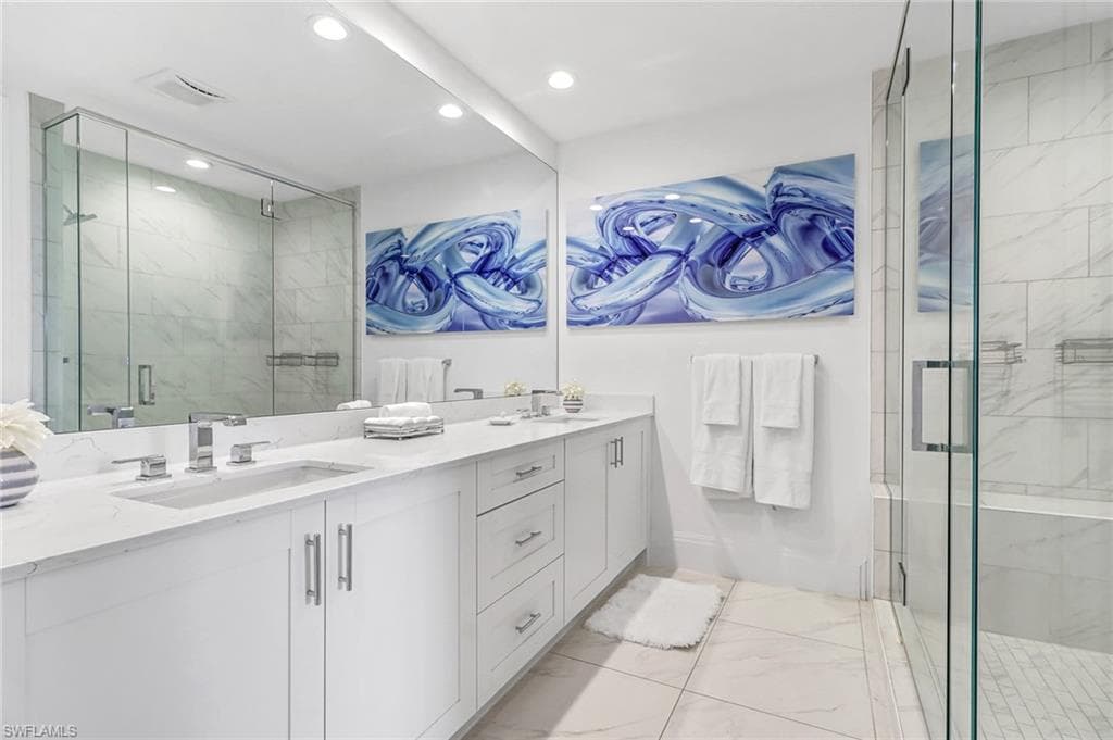 1135 3rd AVE S # 415, NAPLES FL 34102-8