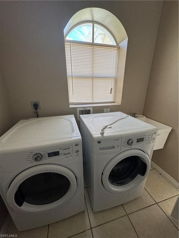 286 Justene CIR, LEHIGH ACRES FL 33936-11