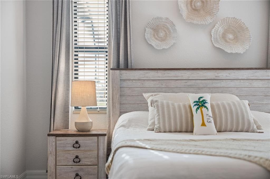 12518 Fenhurst WAY, NAPLES FL 34120-22