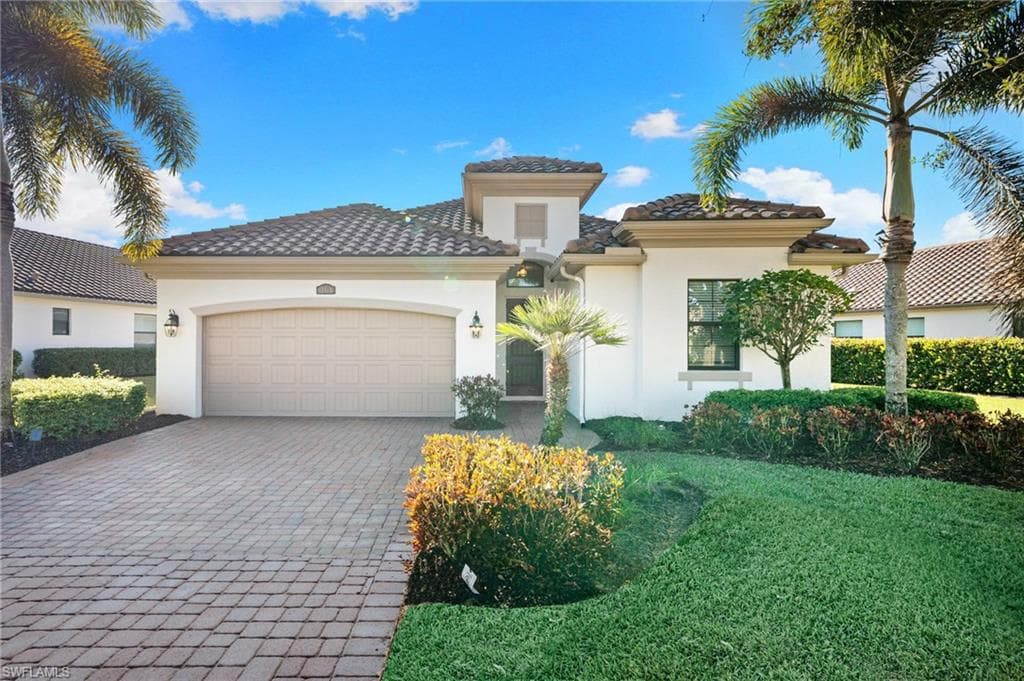 12518 Fenhurst WAY, NAPLES FL 34120-1