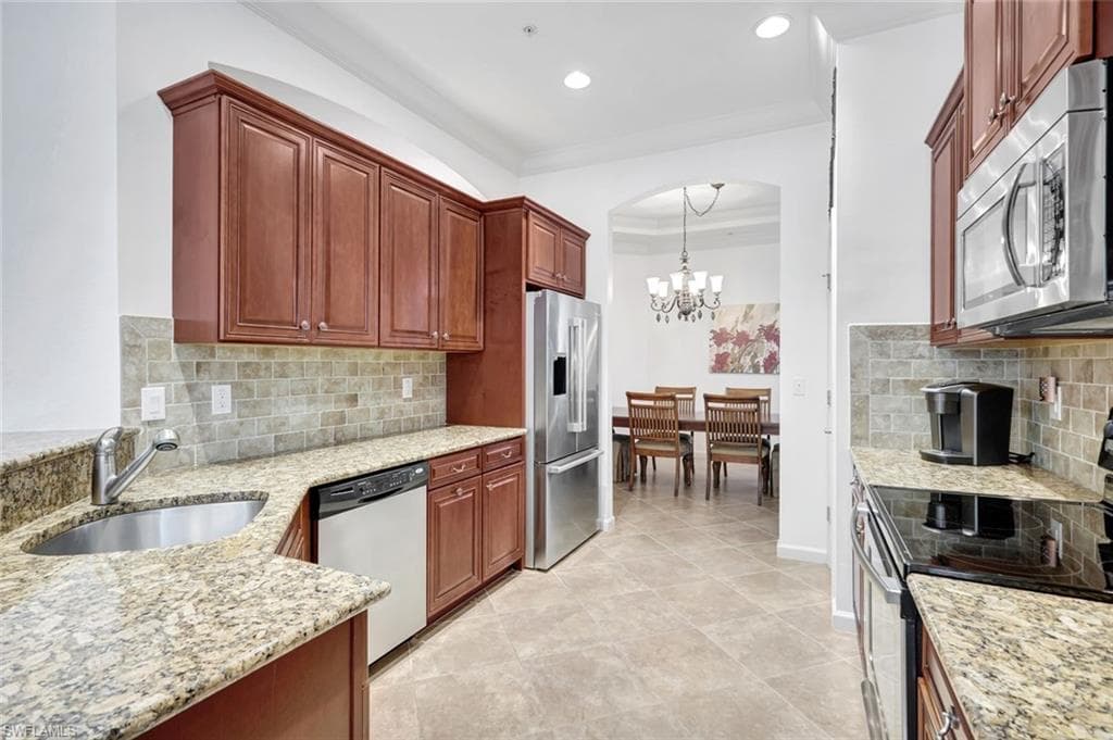 9508 Ironstone TER # 201, NAPLES FL 34120-10