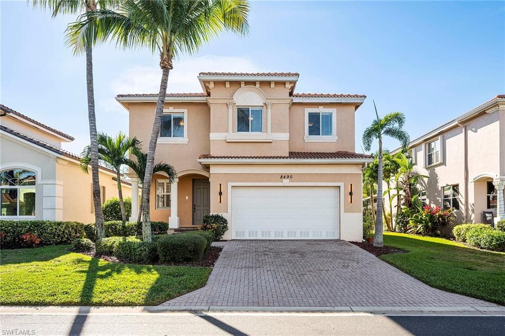 8490 Sumner AVE, FORT MYERS FL 33908-1