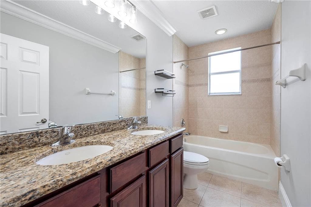 8490 Sumner AVE, FORT MYERS FL 33908-33