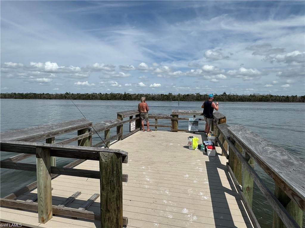 96 Hercules DR, FORT MYERS BEACH FL 33931-6
