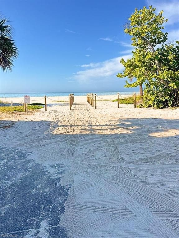 96 Hercules DR, FORT MYERS BEACH FL 33931-7