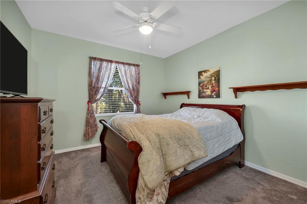 3685 Yosemite CT, NAPLES FL 34116-12
