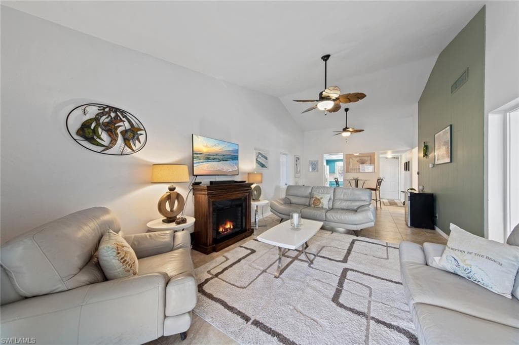 402 SE 42nd TER # 7, CAPE CORAL FL 33904-5
