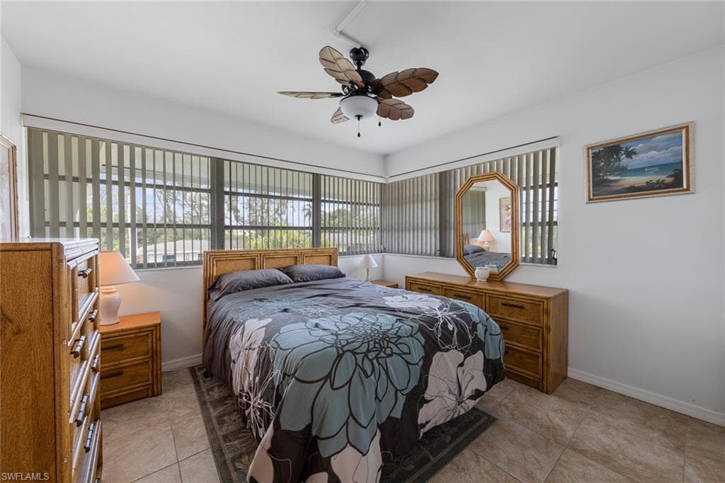 402 SE 42nd TER # 7, CAPE CORAL FL 33904-11