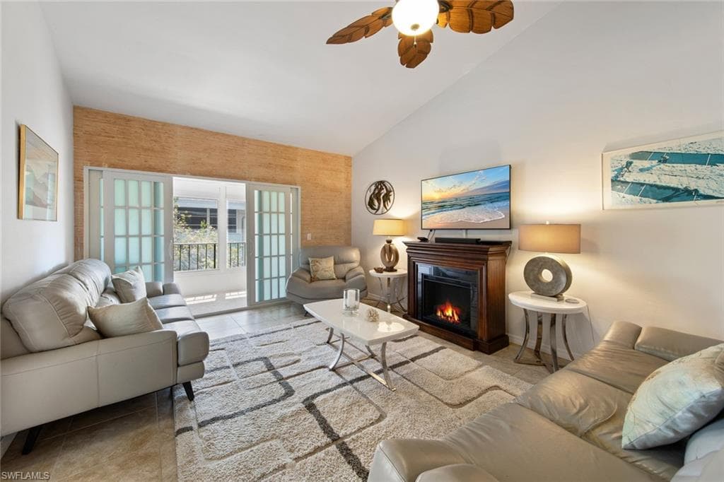 402 SE 42nd TER # 7, CAPE CORAL FL 33904-4