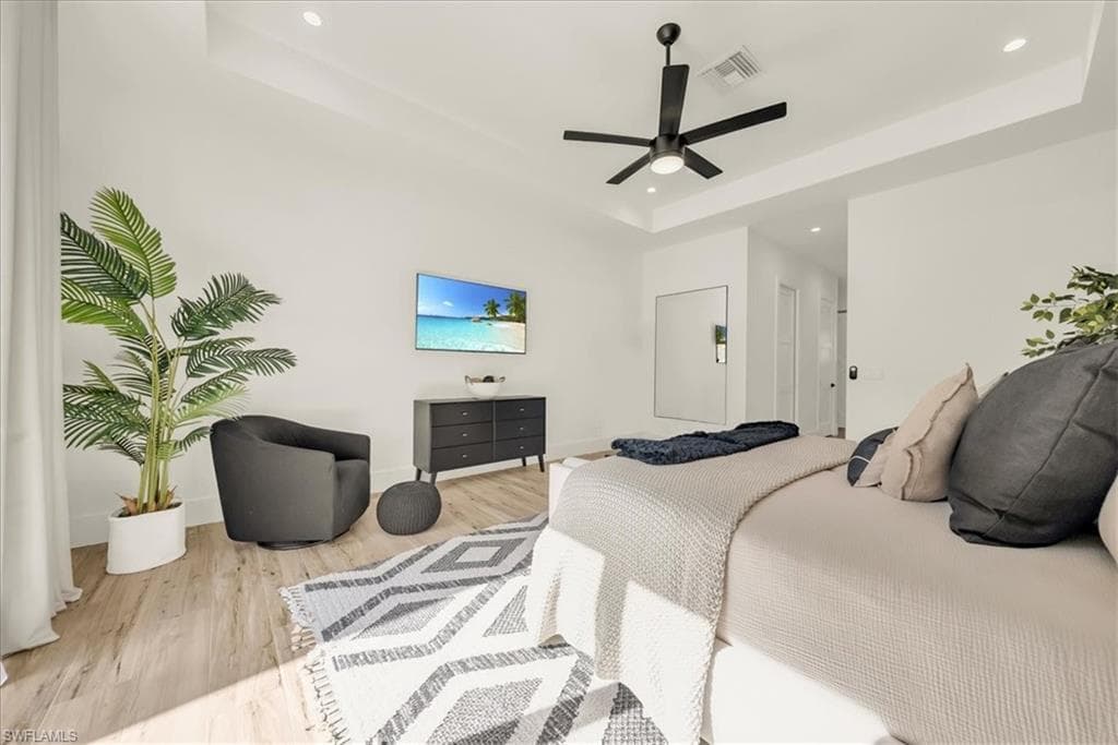 4186 3rd AVE NW, NAPLES FL 34119-18