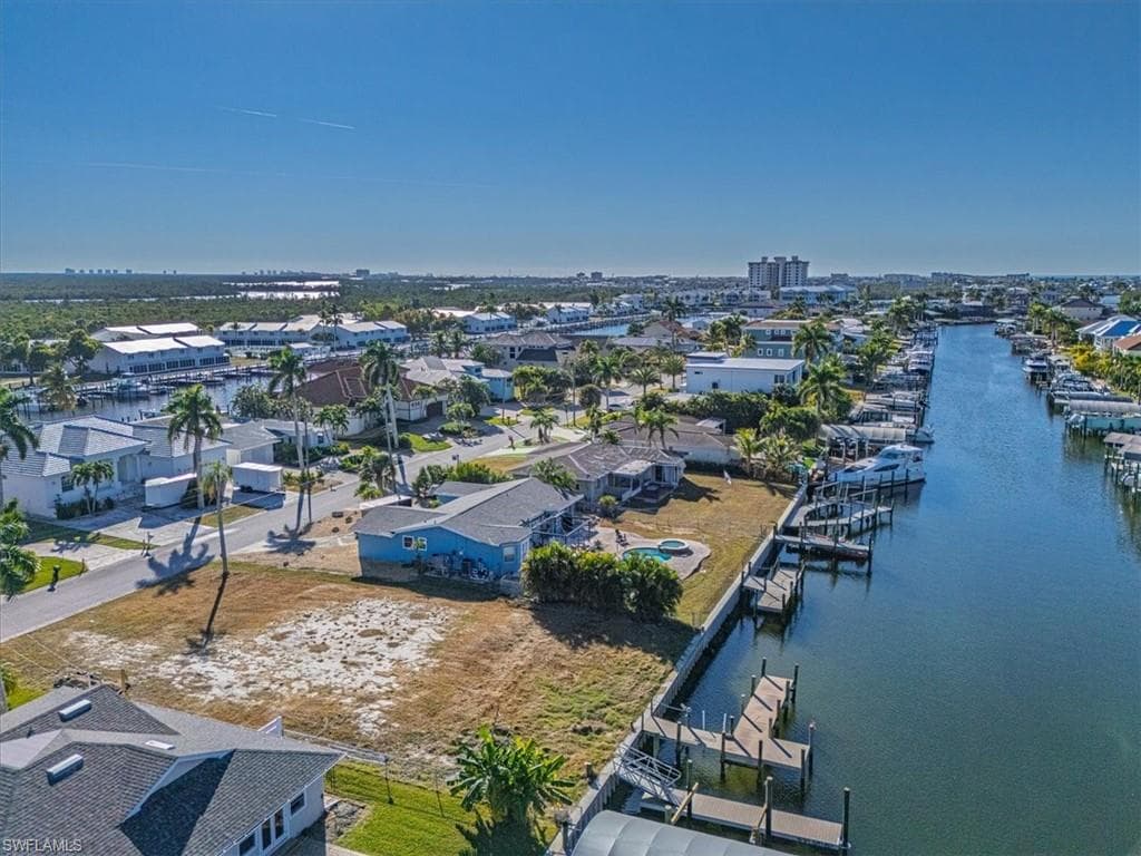 18164 Cutlass DR, FORT MYERS BEACH FL 33931-4