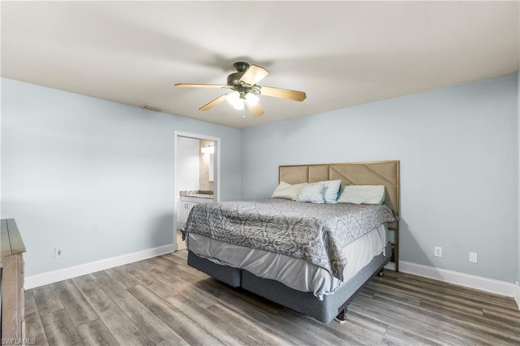 10570 Regent CIR, NAPLES FL 34109-8