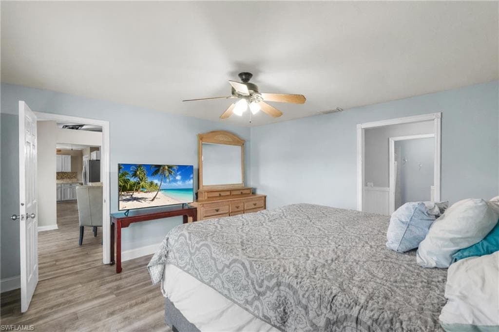 10570 Regent CIR, NAPLES FL 34109-9