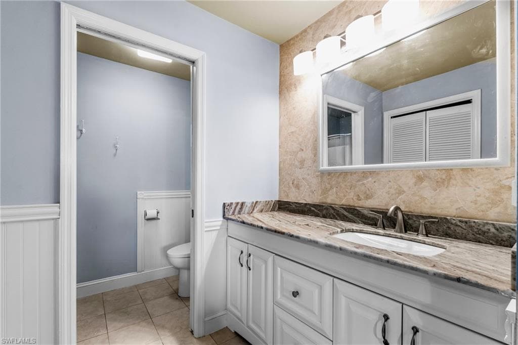 10570 Regent CIR, NAPLES FL 34109-10